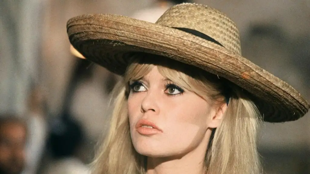 Brigitte Bardot murió de cáncer, informó su viudo