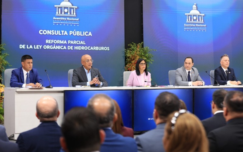 Jorge Rodríguez afirma que Venezuela debe impulsar producción petrolera con inversión extranjera