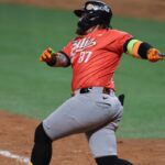 Las Águilas despachan a los Bravos