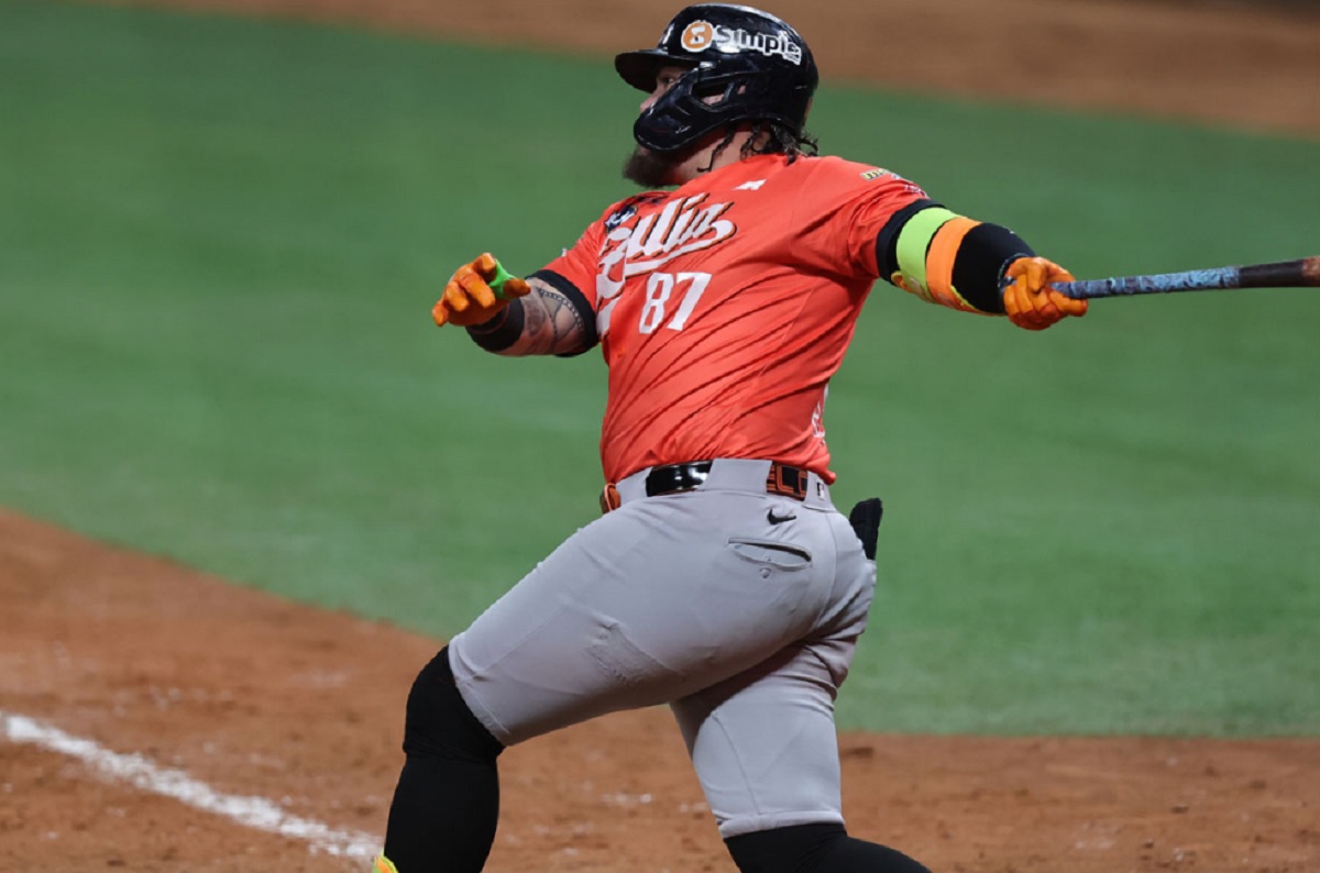 Las Águilas despachan a los Bravos