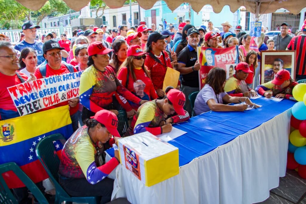 Pueblo de Nueva Esparta envía cartas de solidaridad al Presidente Maduro y la Primera Dama