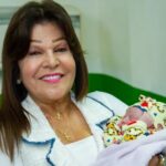 Gobernadora dio la bienvenida a Hannah Mavarez, primera niña neoespartana de 2026