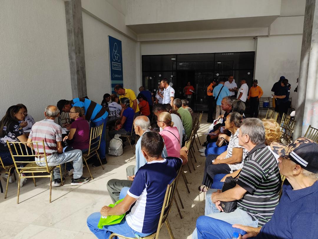 Más de 3.900 personas tramitaron su Fe de Vida en jornada especial de la Gobernación