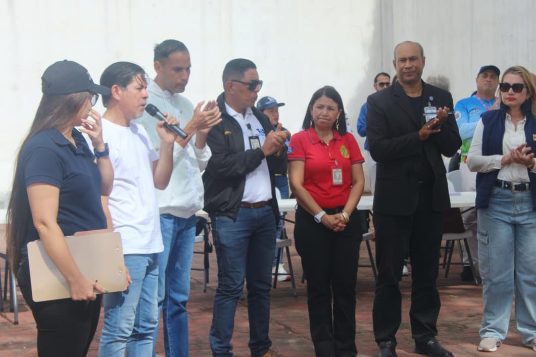 Municipio Mariño acompaña recorrido en albergues de menores de edad