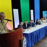 Gobierno de Marisel Velásquez reconoció a 32 maestras y maestros estadales