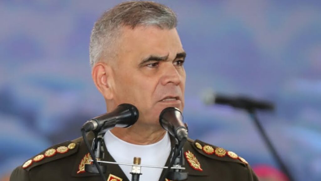 Ministro Padrino López instó a la FANB a practicar la autocorrección