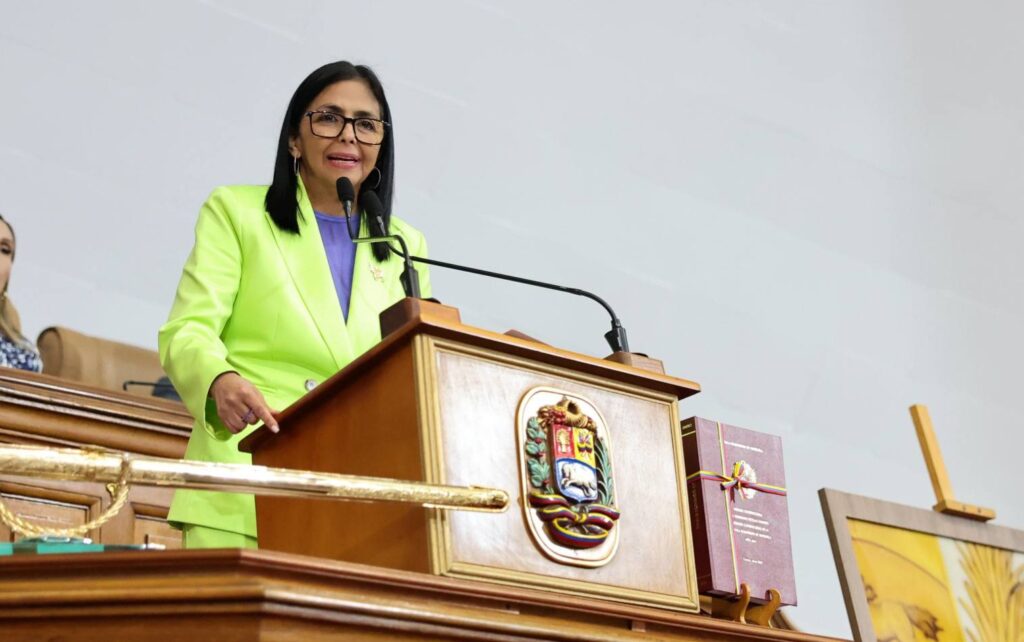 Delcy Rodríguez presenta tres proyectos de ley ante la AN: incluye el de los precios acordados