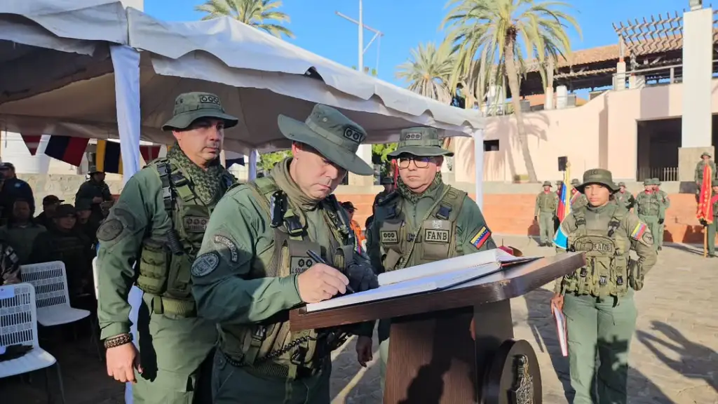 Transmisión de mando de la ZODI 71 Nueva Esparta