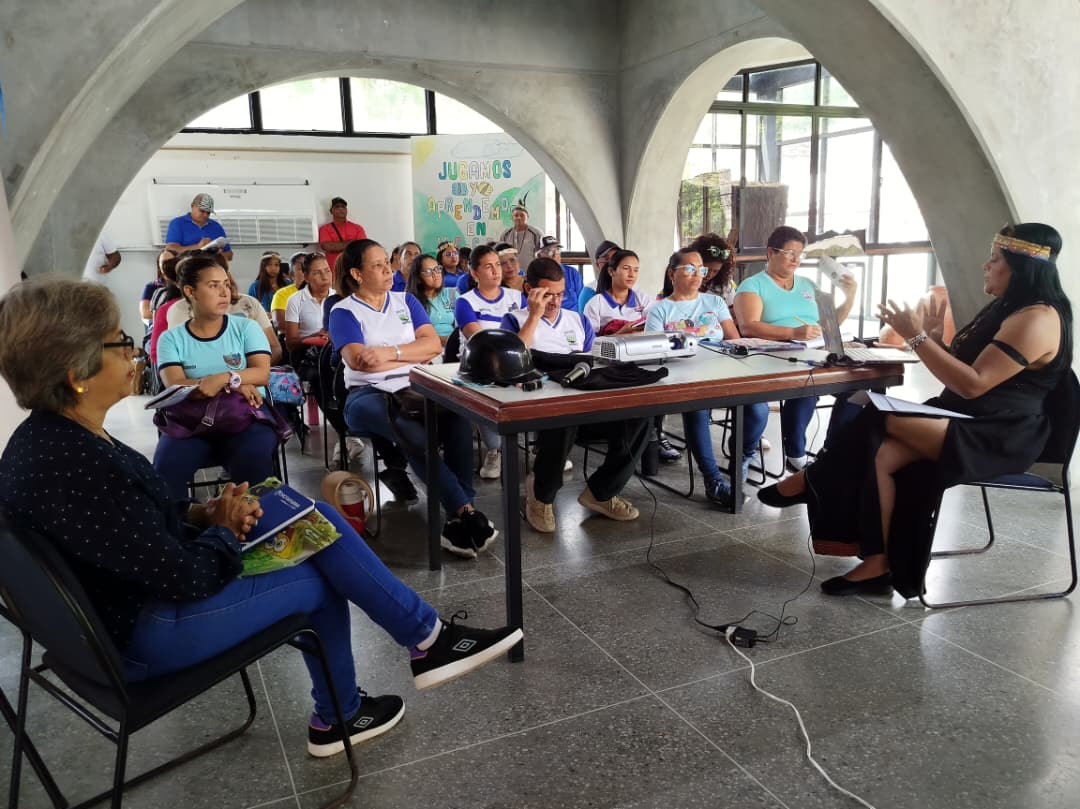 Dirección de Educación regional promueve el rescate de la lengua indígena en docentes estadales
