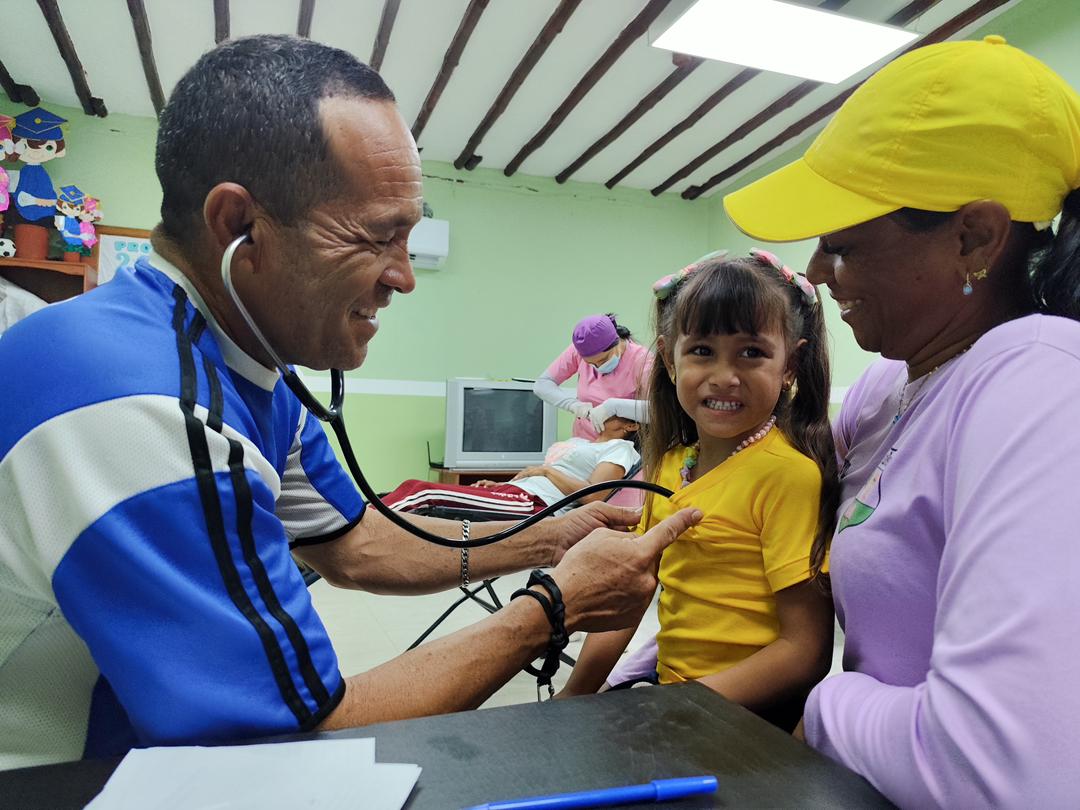 Gobernación de Nueva Esparta reinició jornada integral "En mi escuela la salud es lo primero"