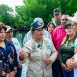Ministro Freddy Ñañez recolectó semillas de manglar rojo en Parque Nacional Laguna de La Restinga