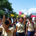 uventud neoespartana marchó para conmemorar la Batalla de La Victoria