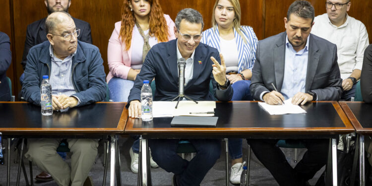 Sector de la oposición venezolana liderada por Capriles acepta dialogar con el Gobierno de Delcy Rodríguez