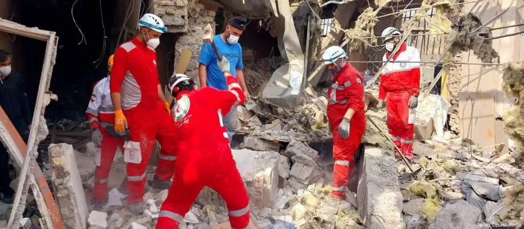 Israel lanza ola de ataques "a gran escala" en el oeste de Irán