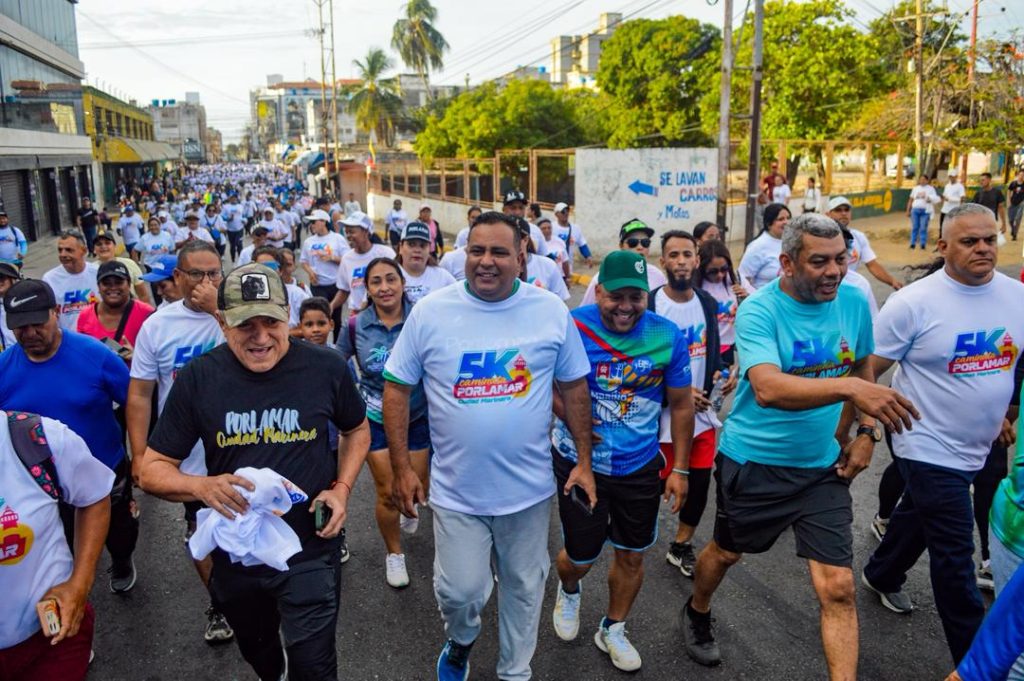 Porlamar celebra 490 años con una histórica caminata que unió a todo el municipio