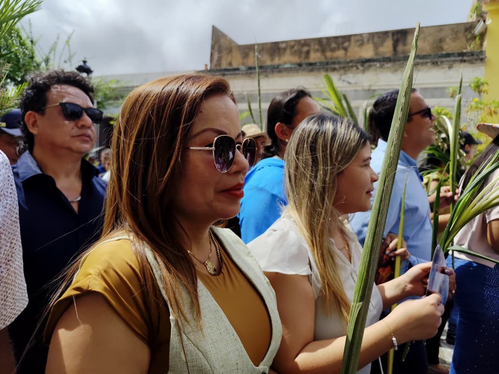 La Asunción se desbordó de fe en el inicio de la Semana Santa con la Bendición de las palmas