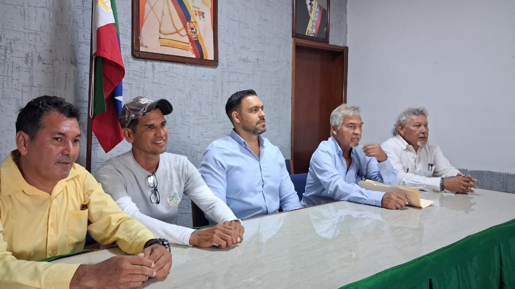 Exitosa Primera Conferencia "El Carite de Rafael" en el municipio García