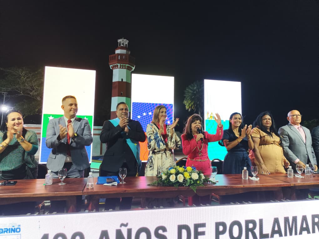 Otorgan la "Llave de la Ciudad de Porlamar" a la gobernadora Marisel Velásquez