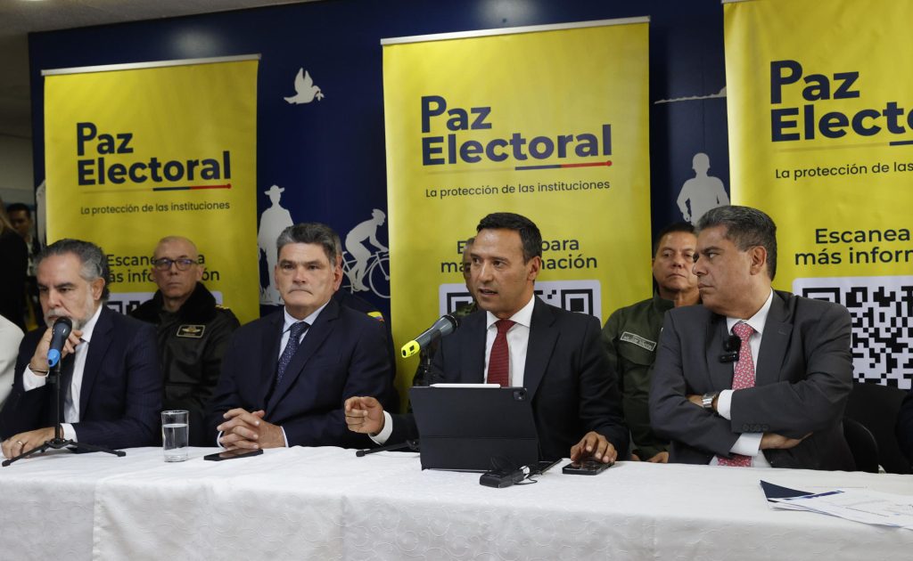 Más de 400 observadores internacionales supervisarán elecciones del domingo en Colombia