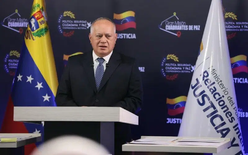 Cabello anuncia más de 12.000 policías removidos y nuevas aprehensiones por corrupción