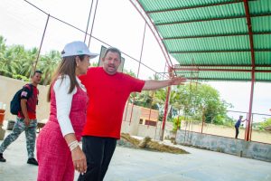 Supervisan avance de obras en el municipio Antolín del Campo