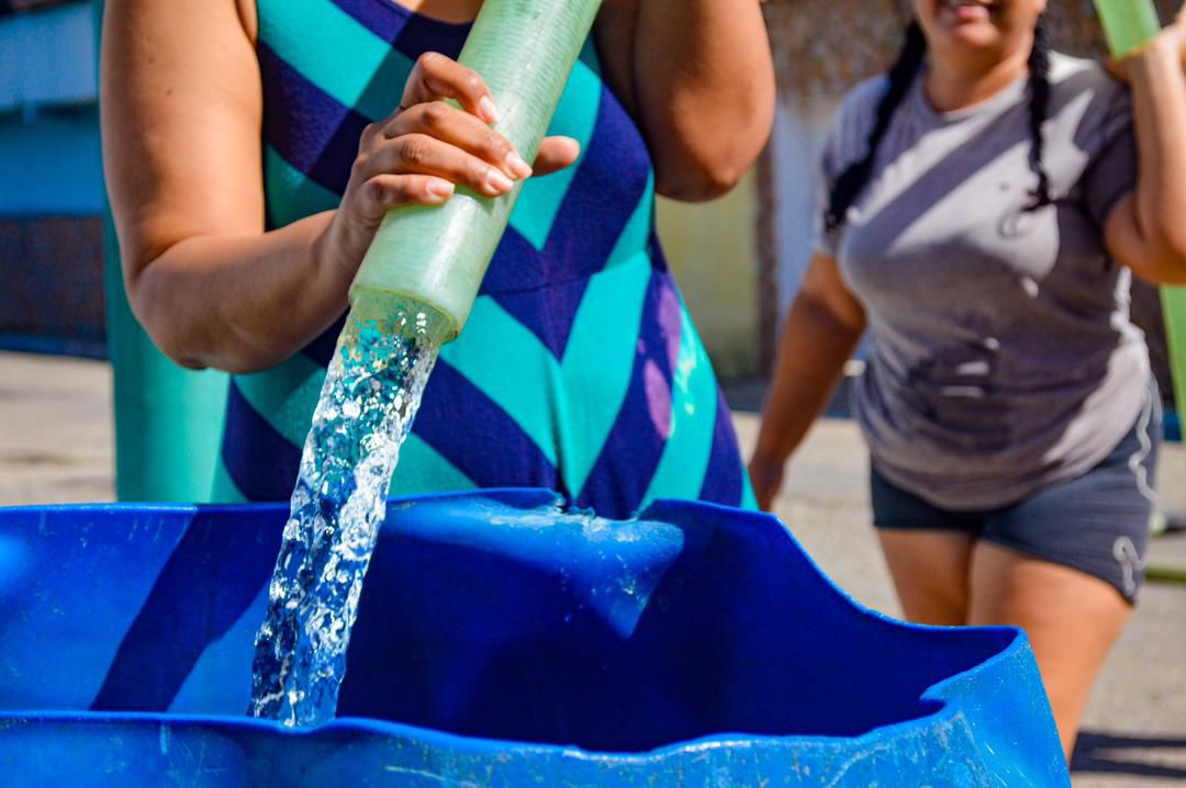 Alcaldía de Mariño construye tanque desarenador para potenciar planta desalinizadora de Los Cocos