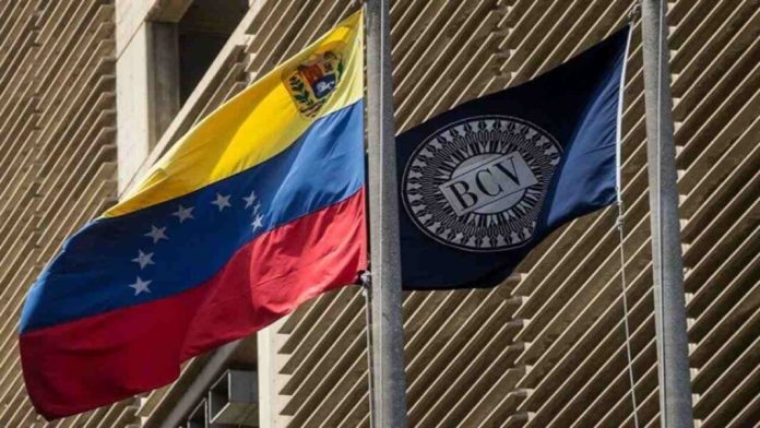 Venezuela retoma la conexión financiera internacional