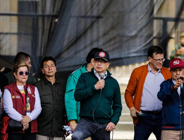 Comisión de Acusación abre investigación contra el presidente Gustavo Petro por presunta participación en política