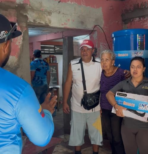 Alcaldía de Mariño e Instituto Autónomo Municipal de Vivienda dignifican hogar de familia vulnerable en Pozo Nuevo