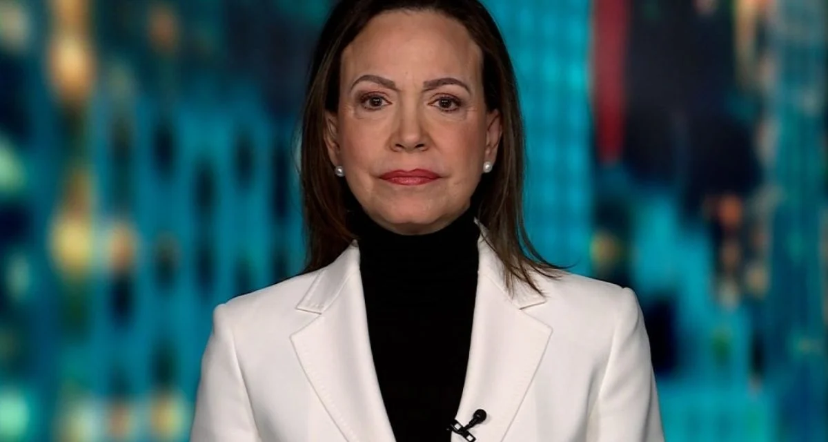 María Corina promete «mejorar condiciones» de los contratos petroleros en Venezuela