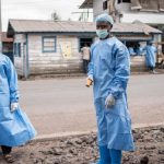 La epidemia de ébola sigue extendiéndose en RD Congo, advierte la OMS