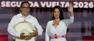 Reñida elección presidencial en Perú, resultado aún incierto