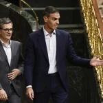 El Congreso insta a Pedro Sánchez a dimitir por los casos de corrupción con los votos de Junts