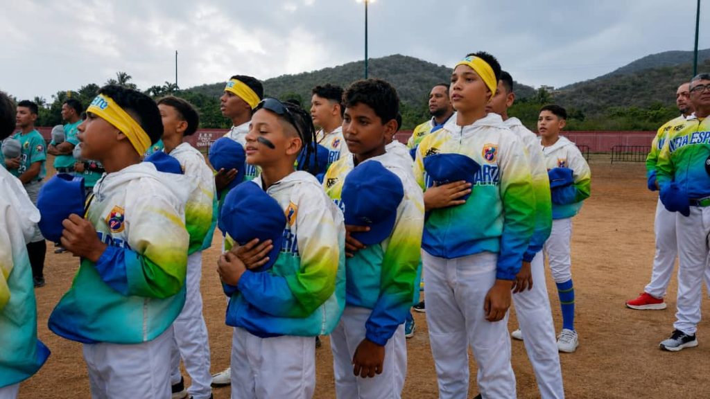 Selección de béisbol U12 de Fevebeisbol se define en Nueva Esparta