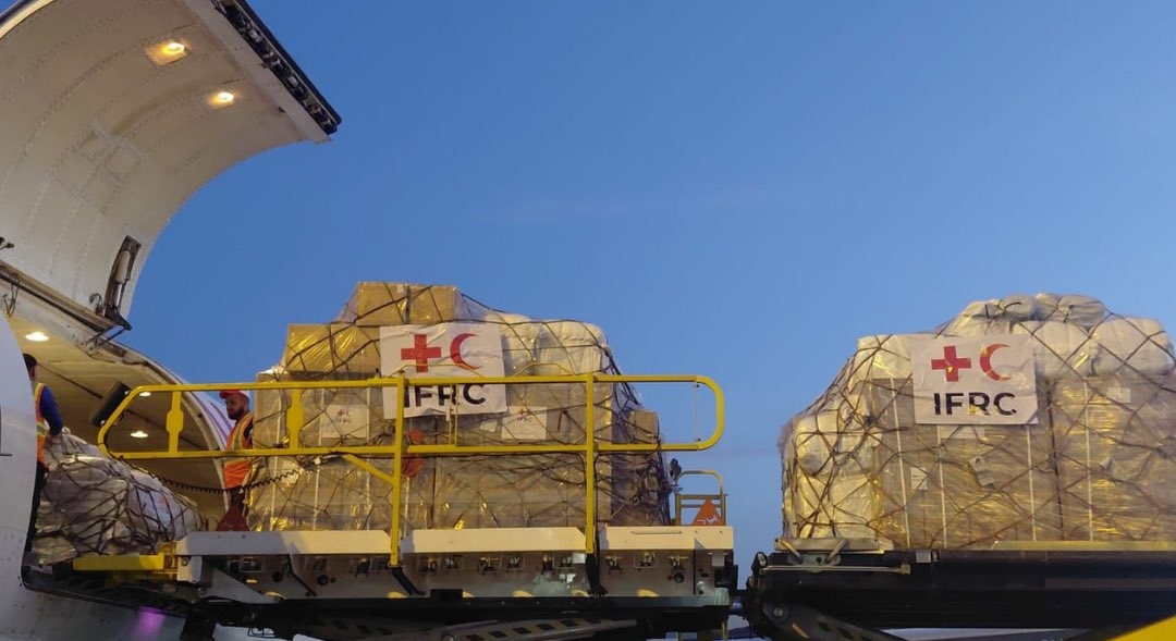 Primer puente humanitario de la Cruz Roja llega a Venezuela con 17 toneladas de insumos