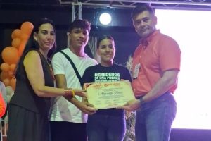 El humano y emotivo homenaje a Alfredo Díaz