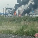 Ataque ucraniano alcanza dos refinerías rusas en Tatarstán