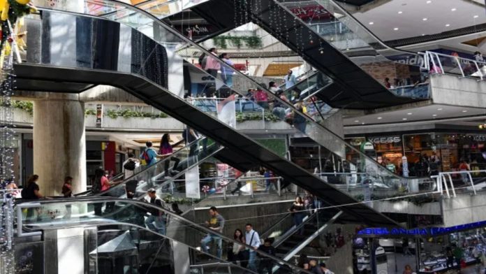 Cavececo: No hubo ni lesionados ni heridos dentro de los centros comerciales durante los terremotos
