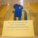 La camiseta que Pelé usó en final del Mundial de 1958 se subasta por 4,9 millones de dólares