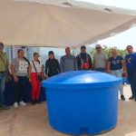 Gobernadora Marisel Velásquez benefició a 200 familias con tanques para almacenar agua potable
