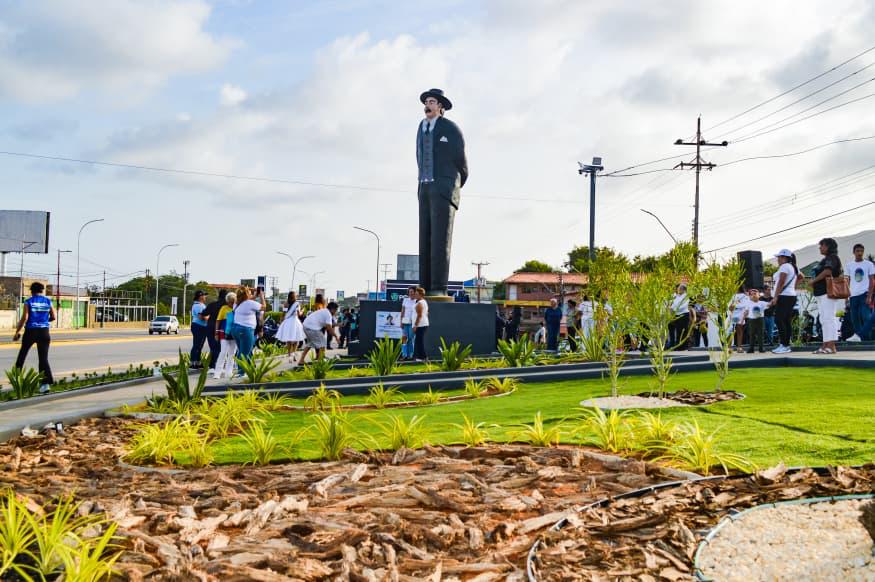 Alcalde Eneas González y gobernadora Marisel Velásquez inauguran obras del plan "Achípano Renace"