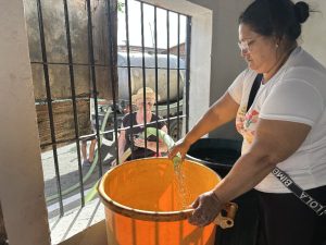 Alcalde Morel David Rodríguez activa plan de contingencia para surtir agua a vecinos de Maneiro