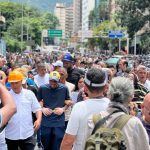 Sindicatos y ciudadanos toman las calles de Caracas contra la gestión oficial y en reclamo de elecciones