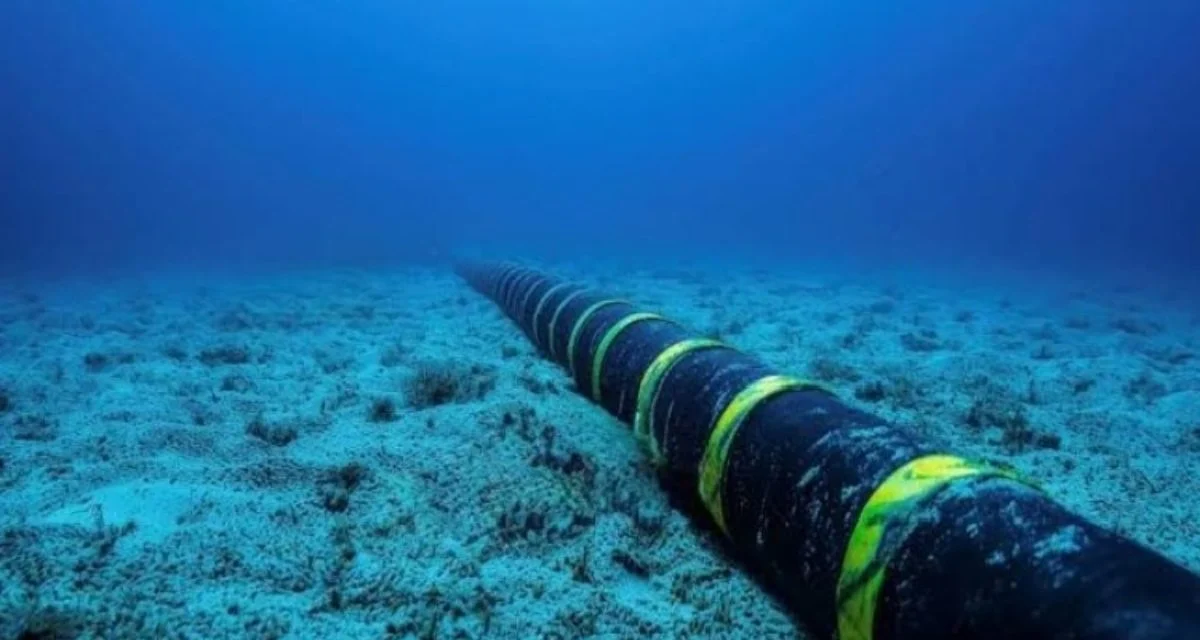 Iniciaron inspección del cable submarino de fibra óptica dañado por los terremotos