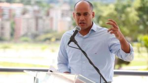 Ministro Rodríguez fija inicio de clases para el 14 de septiembre